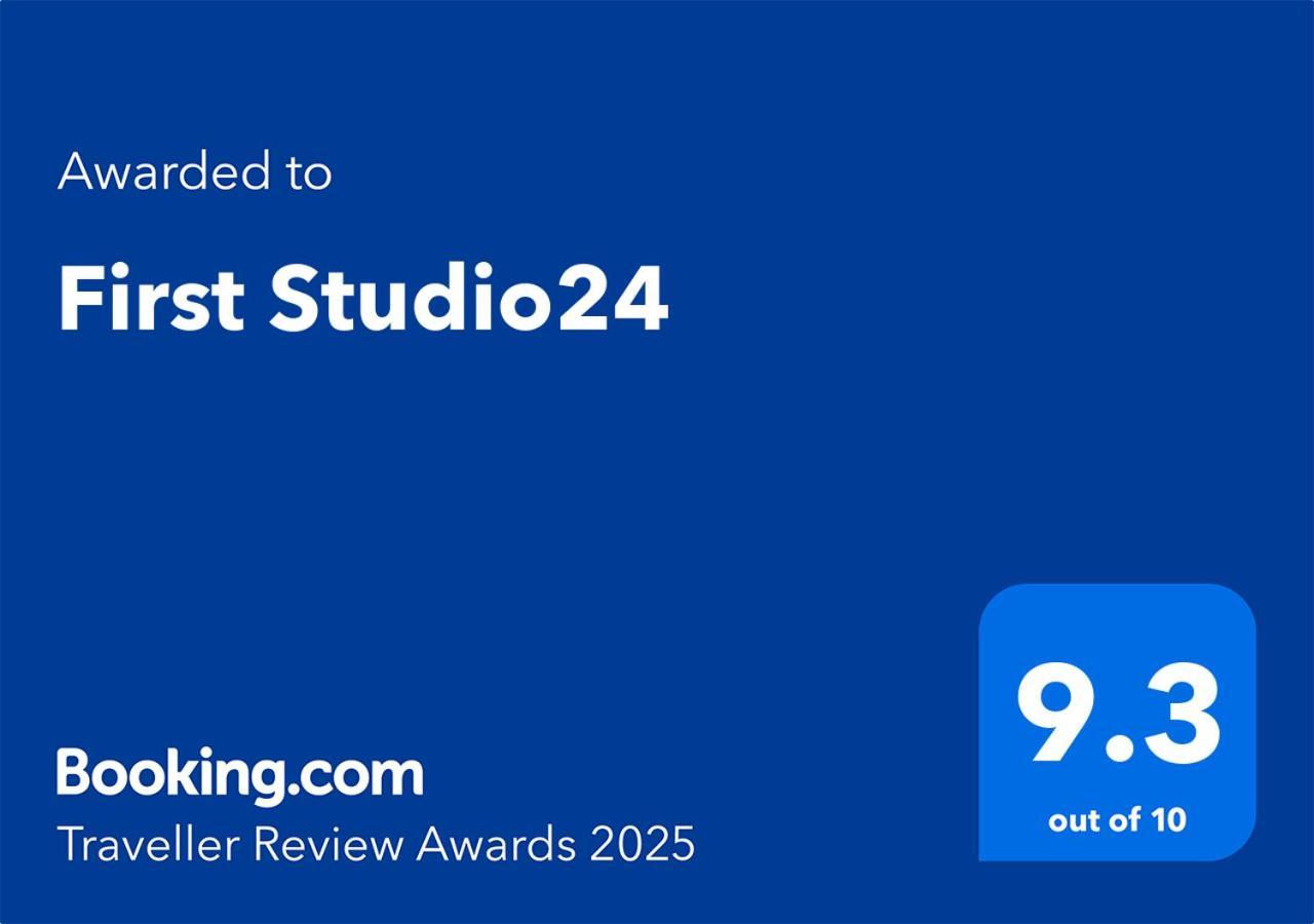 First Studio24 *